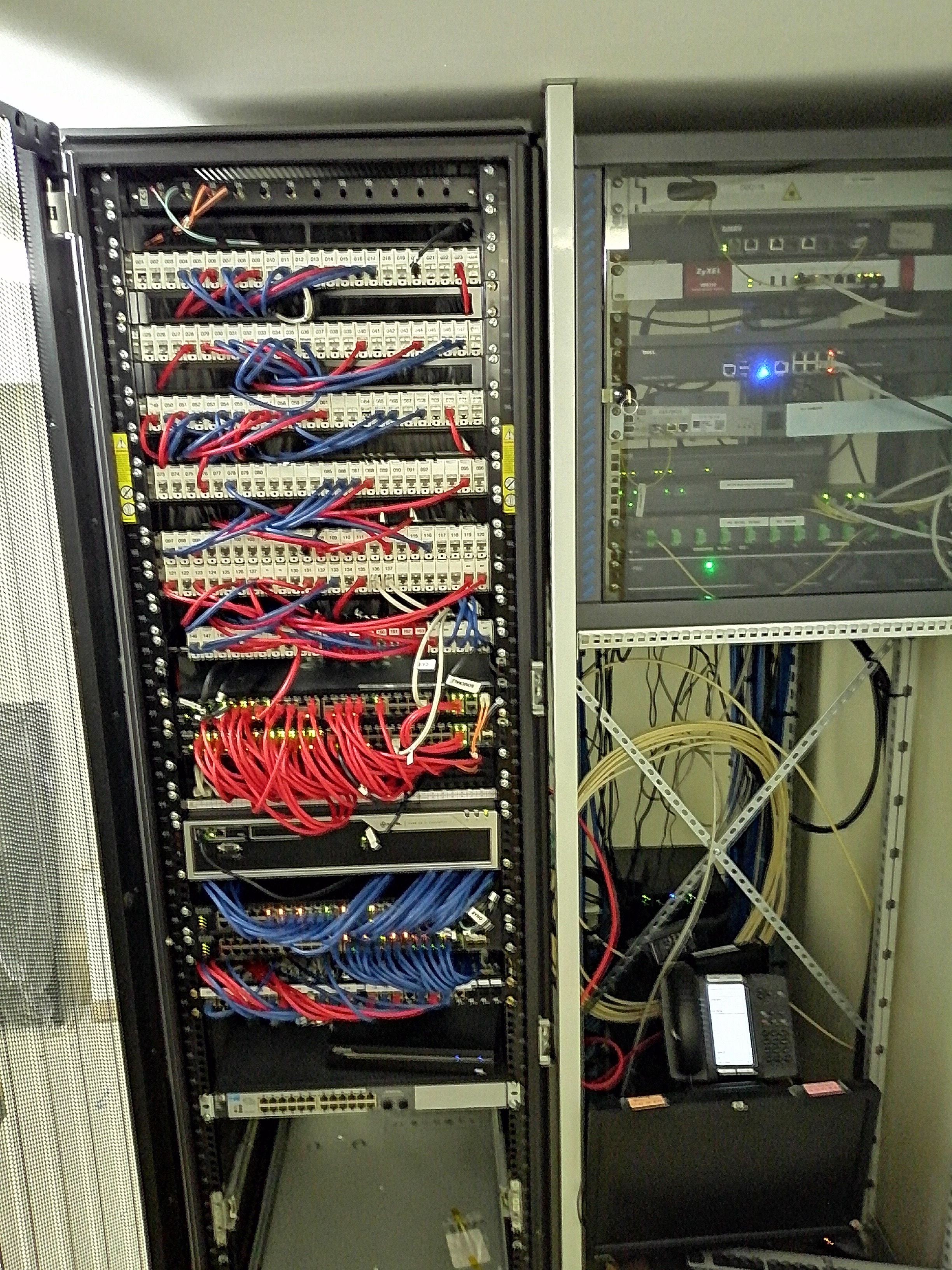 Baie Informatique Serveur